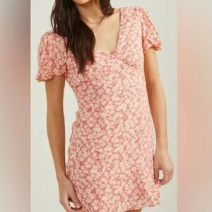 Altard State Bellamy Mini Dress Size Juniors M Pink Ditzy Floral Puff Sleeve NEW